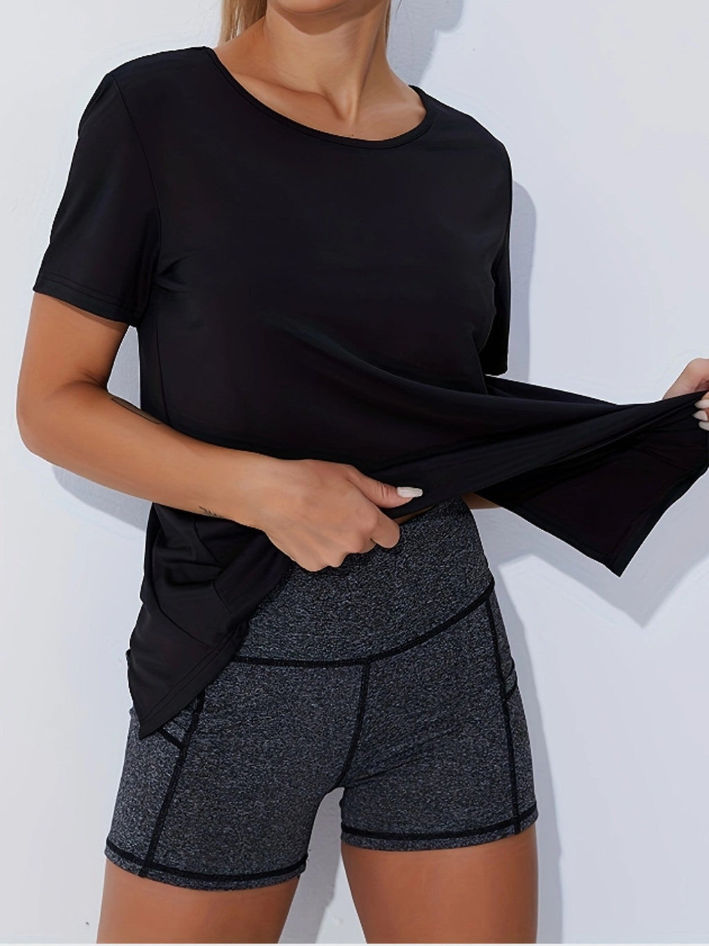 AeroDry Women’s Quick-Dry Training Tee